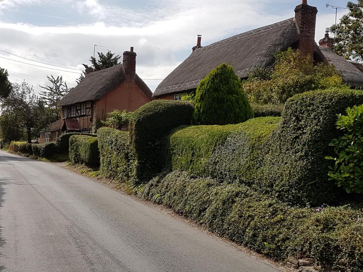 Baptist Cottage Cheverell Esterno foto