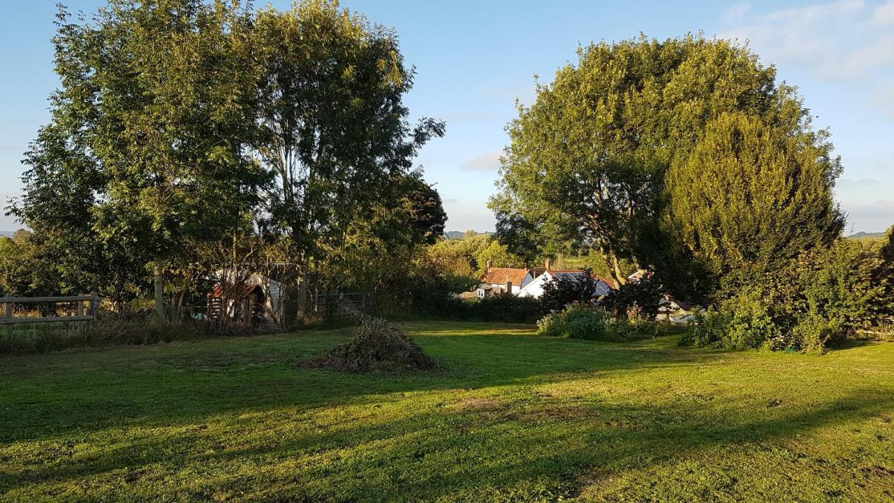 Baptist Cottage Cheverell Esterno foto